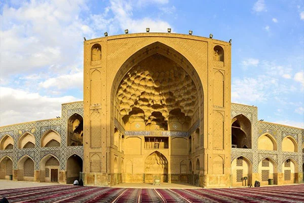 ایوان صاحب مسجد جامع اصفهان