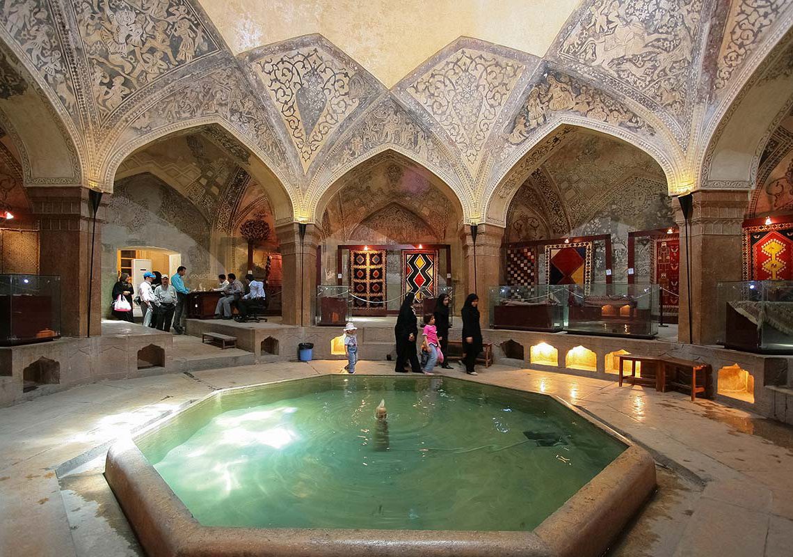 جاذبه های دیدنی حمام وکیل شیراز