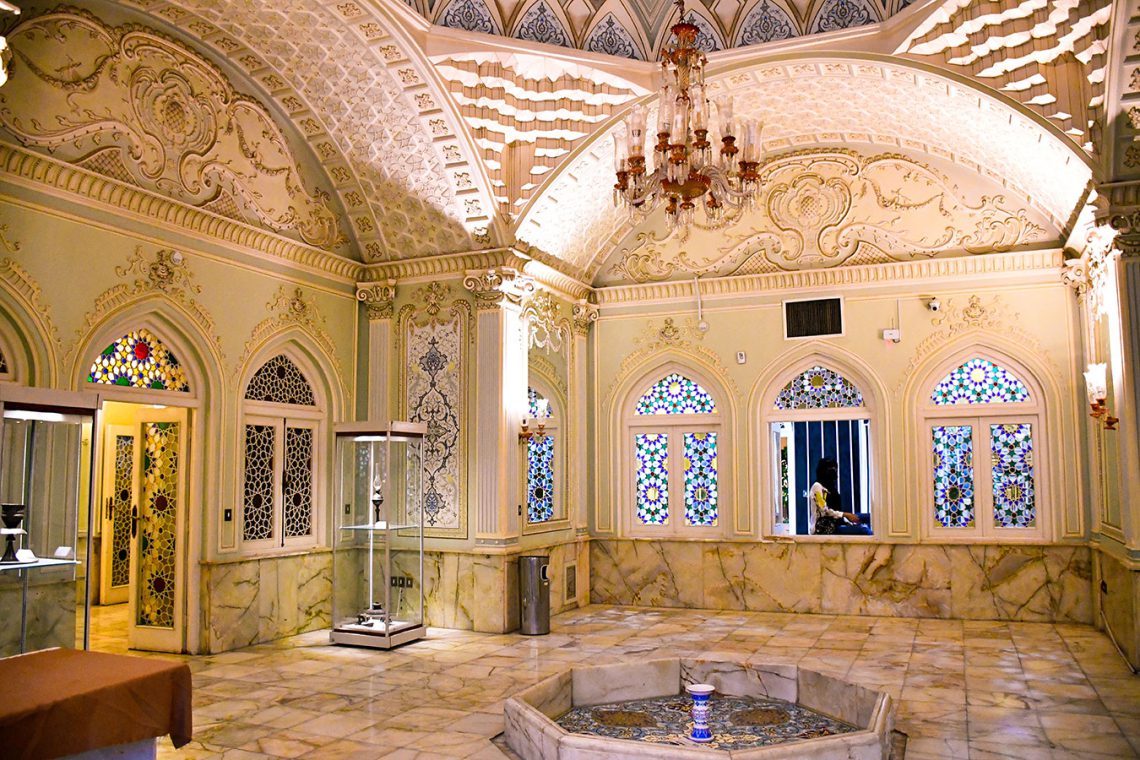 موزه آینه و روشنایی یزد