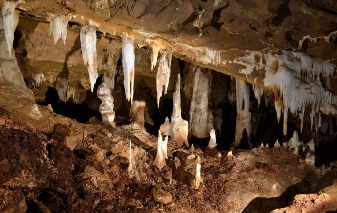 غار هامپوئیل مجله گردشگری