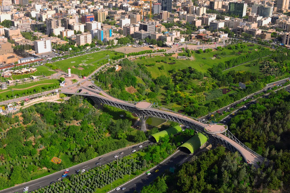 ساعات کاری پل طبیعت تهران