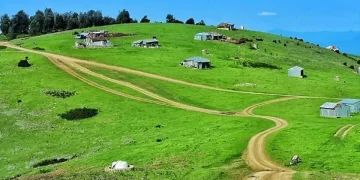 راهنمای سفر به ییلاق سلانسر ؛ بهشتی در رستم آباد