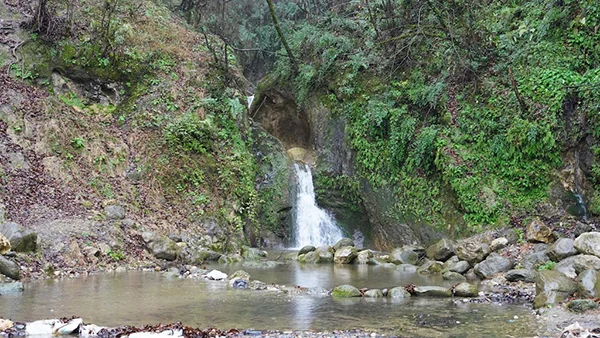آبشار جلیسان