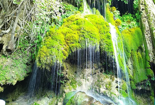 آبشار کوهمره سرخی