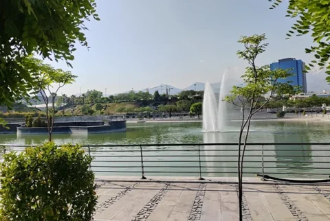 دریاچه هنر تهران