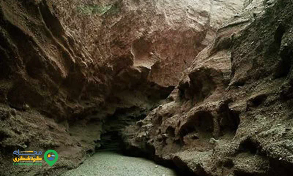 غار حلوان طبس